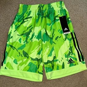 NWT Boys Adidas Shorts -Size M (10/12)